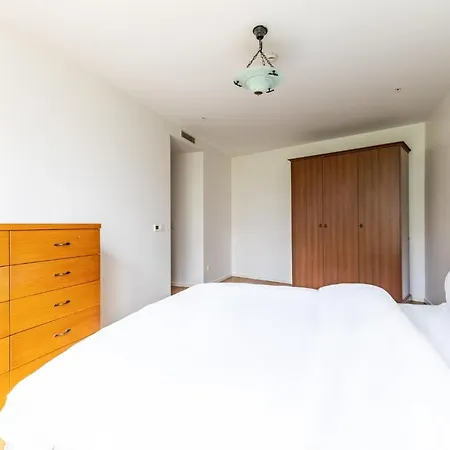 Modernly Designed Spacious Flat Near Kadikoy Apartamento