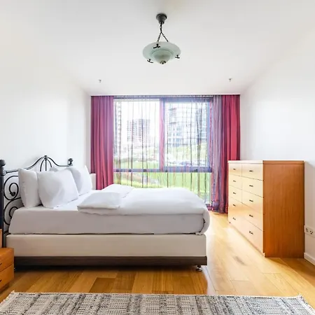 Apartamento Modernly Designed Spacious Flat Near Kadikoy *