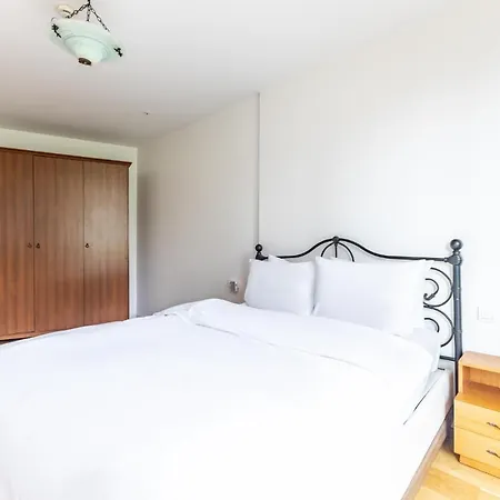 Apartamento Modernly Designed Spacious Flat Near Kadikoy